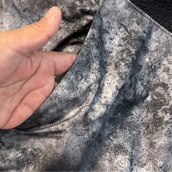 The North Face Black and Gray Pullover Size L - Picture 6 of 12